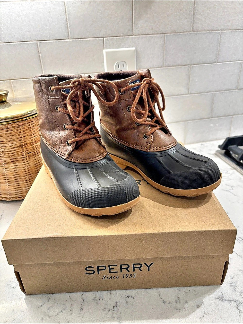 Sperry Salt Water Duck Boot Leather Duck Boots Brown & Black kids 2M